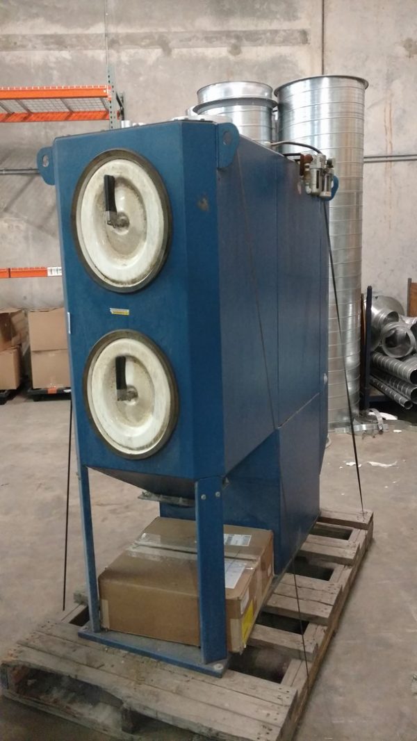 SOLD! Donaldson Torit DFO 2-2 (1,300 CFM) Used Cartridge Dust Collector-0